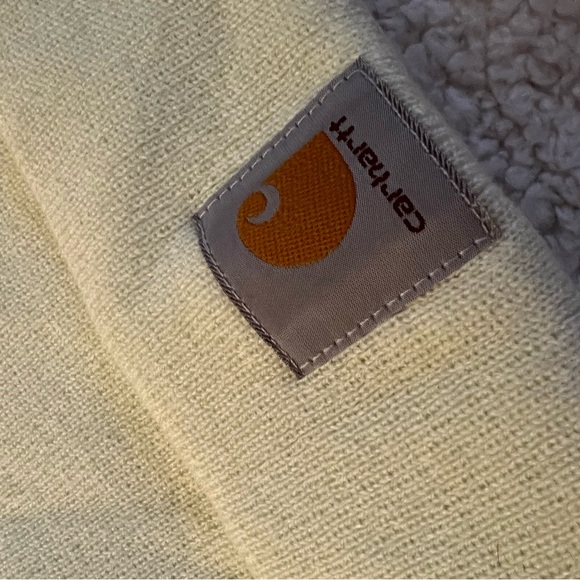UNWORN CARHARTT Hat - Picture 2 of 4